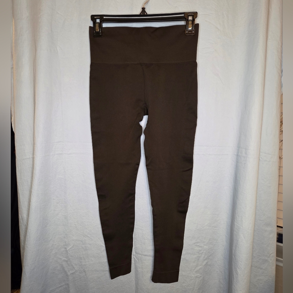 G387. SET Active High Rise Sculptflex 7/8 Length in Espresso Brown - Size S